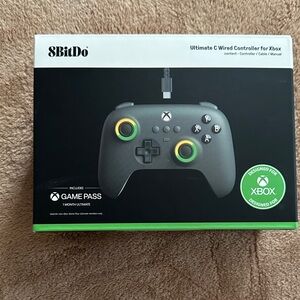 Wired Controller for Xbox - Black and Green